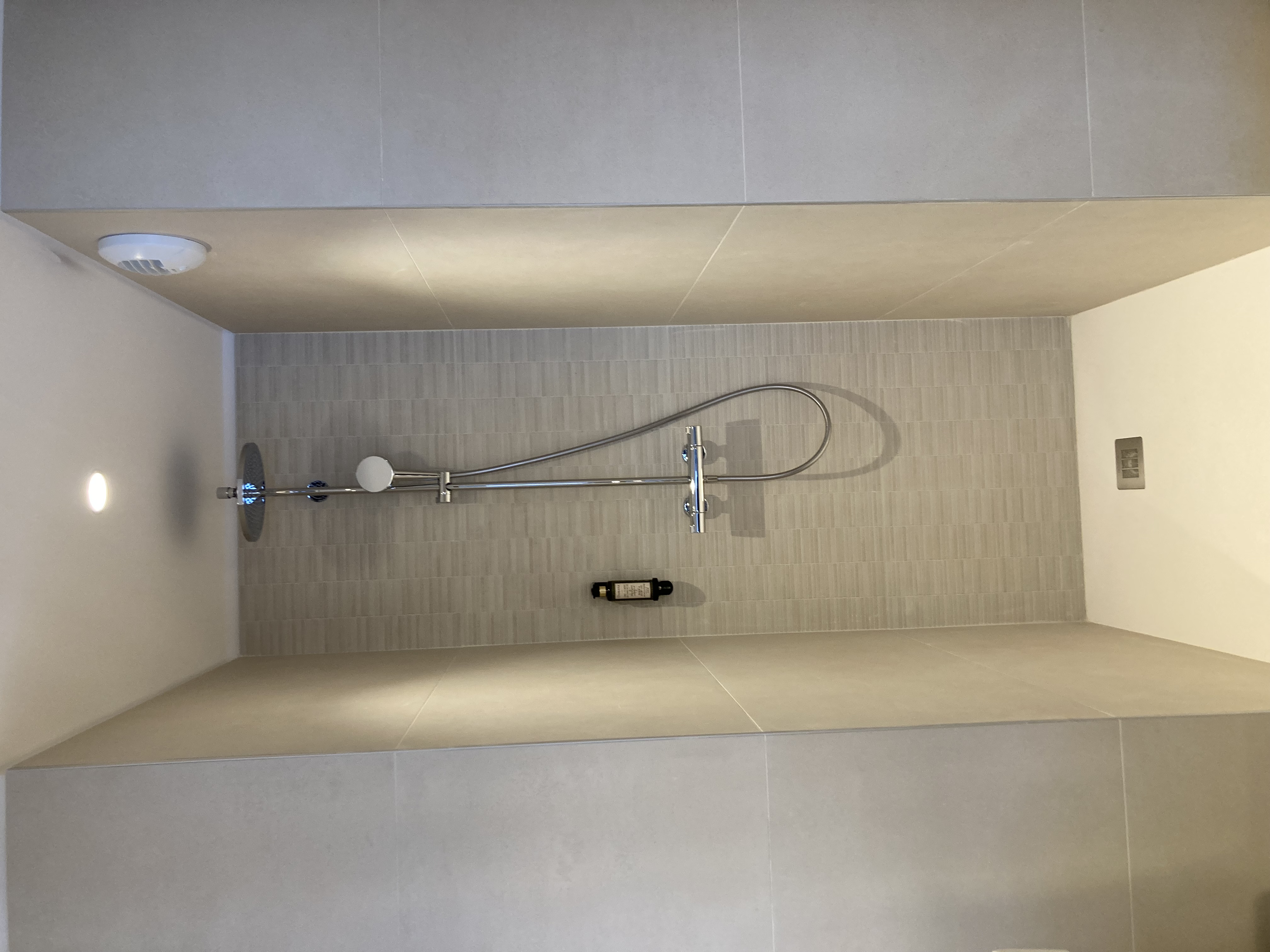 Chantier de REFECTION TOTALE DES CHAMBRES à l'hôtel La Madrague réalisé grace à ITEC
